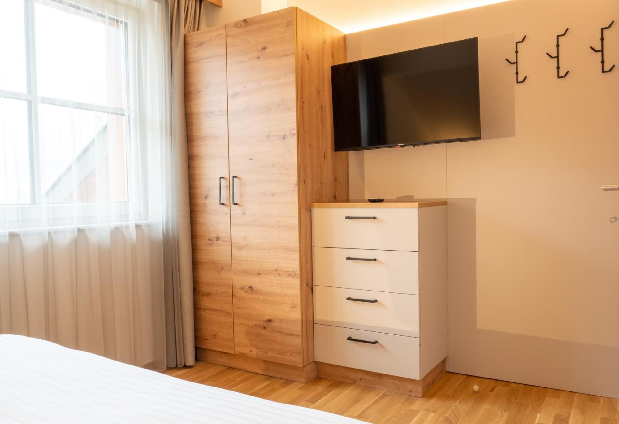 Bauernhofhotel "Die Unterbergerin" - Zimmer Mit Fruehstueck Und Ferienwohnungen In Gastein Mit Gratis Thermeneintritt Dorfgastein Szoba fotó